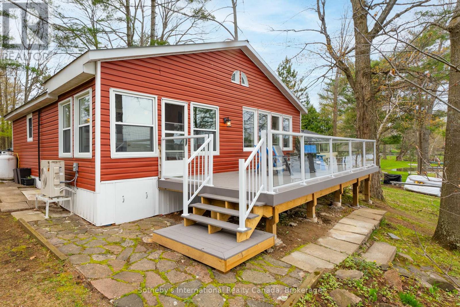 Property at 1658 PENINSULA POINT ROAD image 2