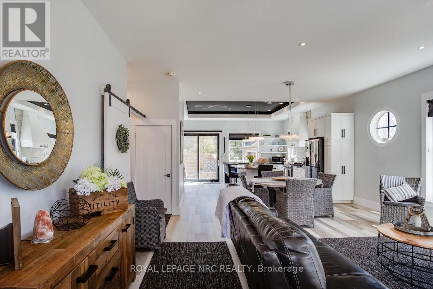 Property at 244 CHERRY HILL BOULEVARD S image 3