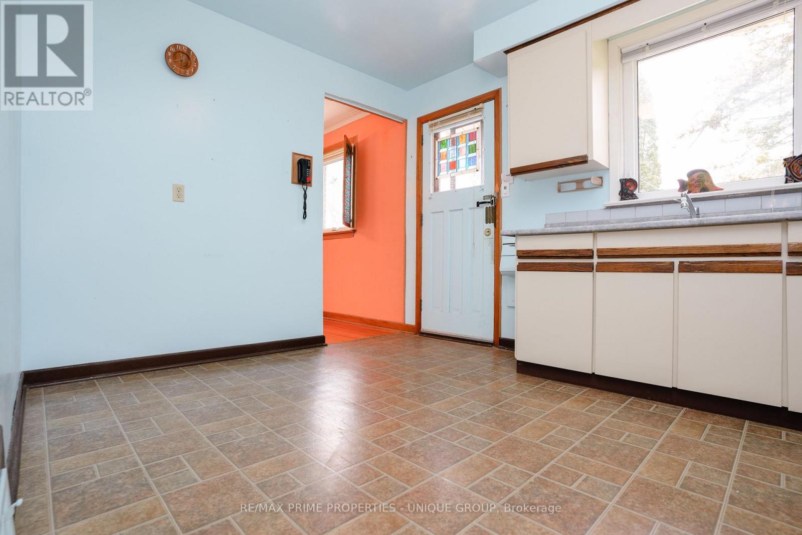 104 Fairview Avenue, Whitchurch-Stouffville, Ontario  L4A 1C7 - Photo 13 - N12121081