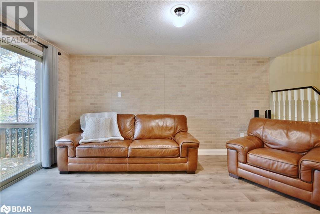 11 Pheasant Trail, Barrie, Ontario  L4N 6W4 - Photo 8 - 40724371