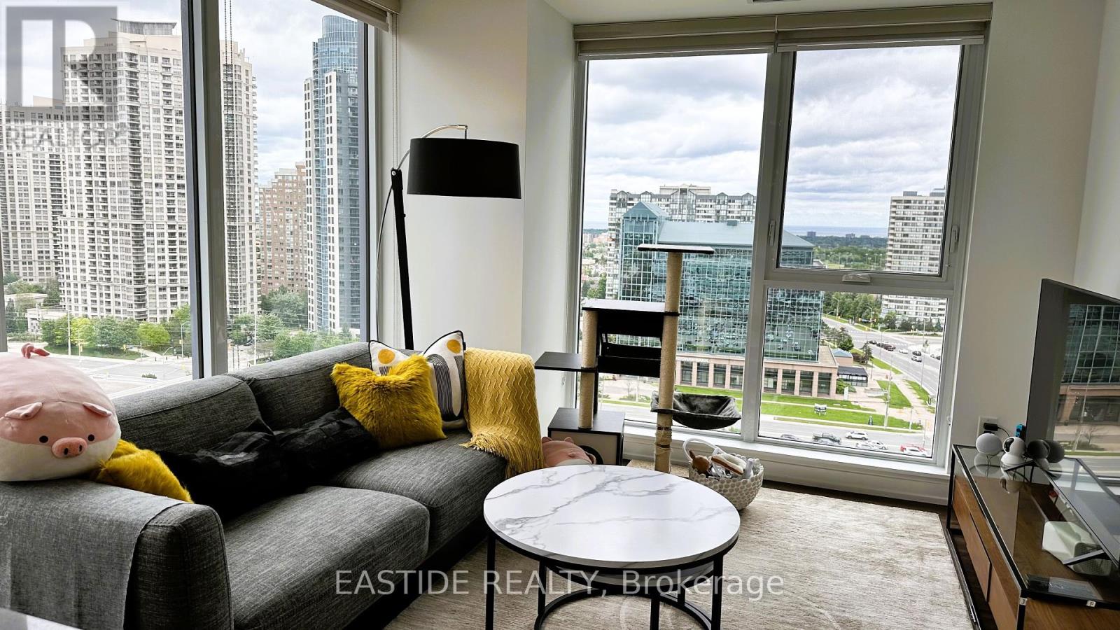 1508 - 4065 Confederation Parkway, Mississauga, Ontario  L5B 4N1 - Photo 12 - W12121037