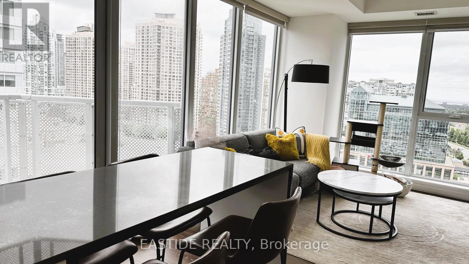 1508 - 4065 Confederation Parkway, Mississauga, Ontario  L5B 4N1 - Photo 6 - W12121037