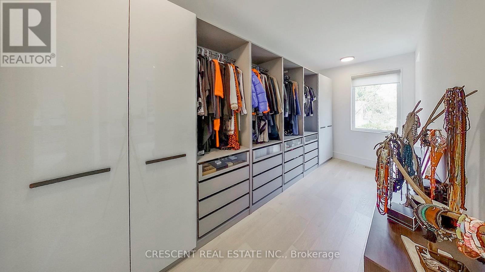 151 Shaver Avenue N, Toronto, Ontario  M9B 4N9 - Photo 34 - W12121047