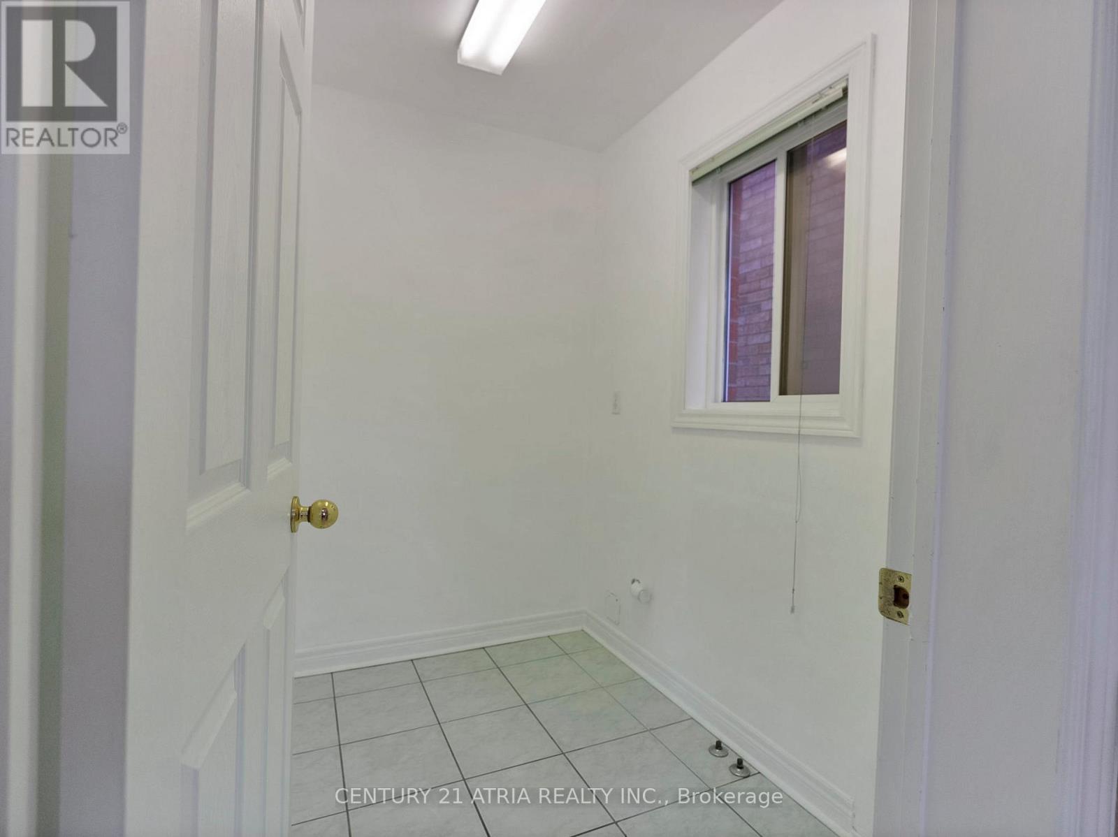 153 Wright Avenue, Toronto (Weston), Ontario  M9N 3Z1 - Photo 14 - W12121052