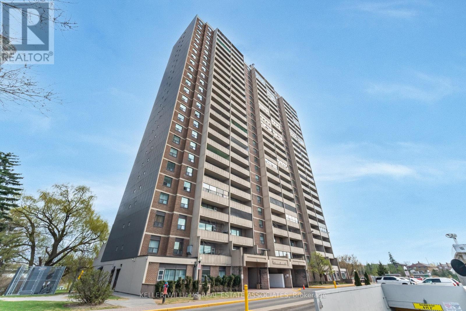 1104 - 3390 WESTON ROAD, Toronto, Ontario