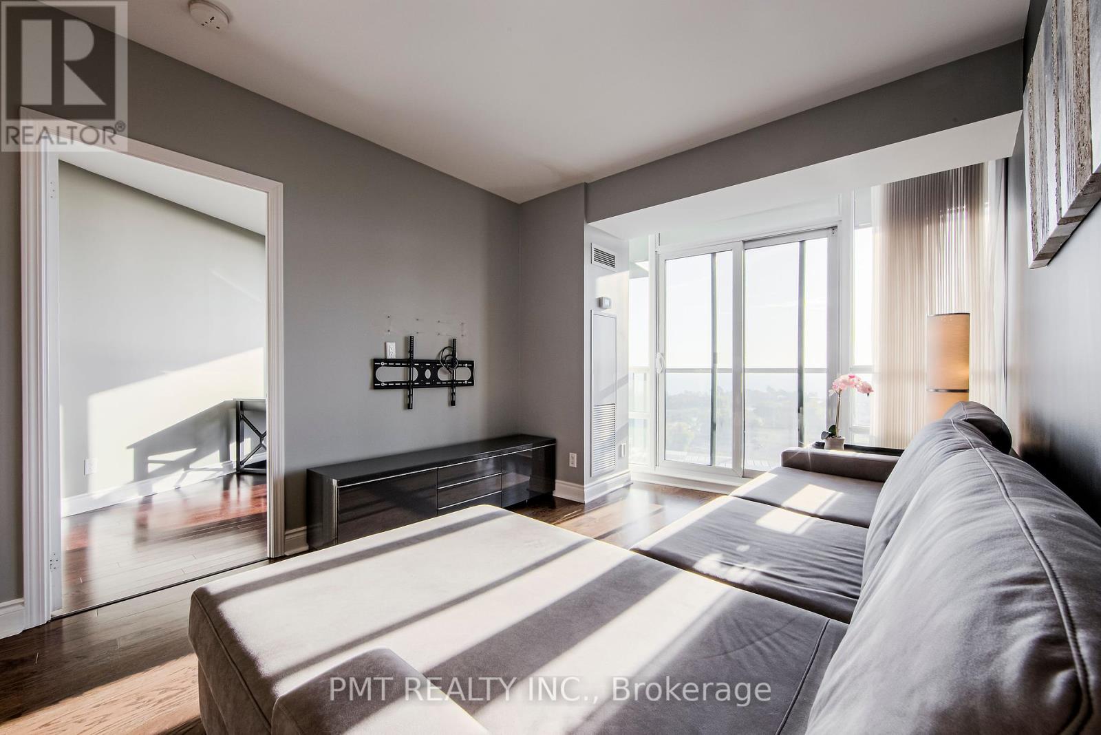 1107 - 2240 Lake Shore Boulevard W, Toronto, Ontario  M8V 0B1 - Photo 13 - W12121085