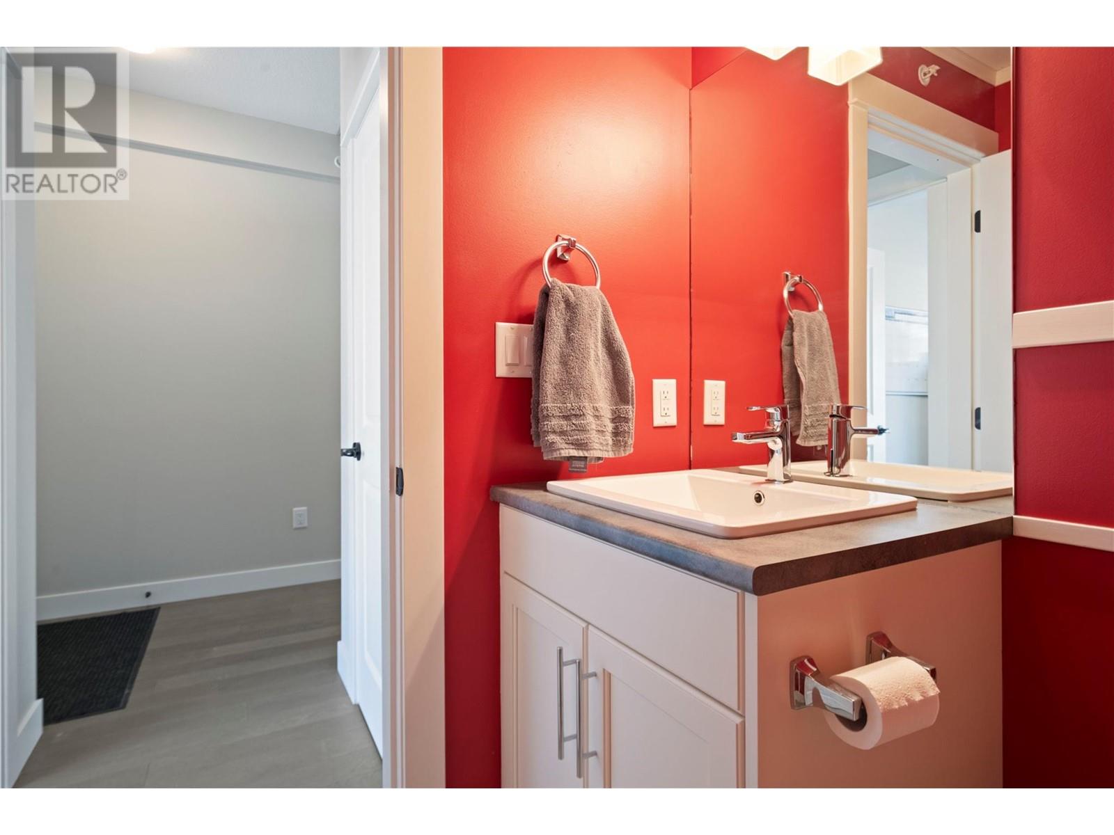 9563 Jensen Road Unit# 402, Lake Country, British Columbia  V4V 1S6 - Photo 6 - 10345292