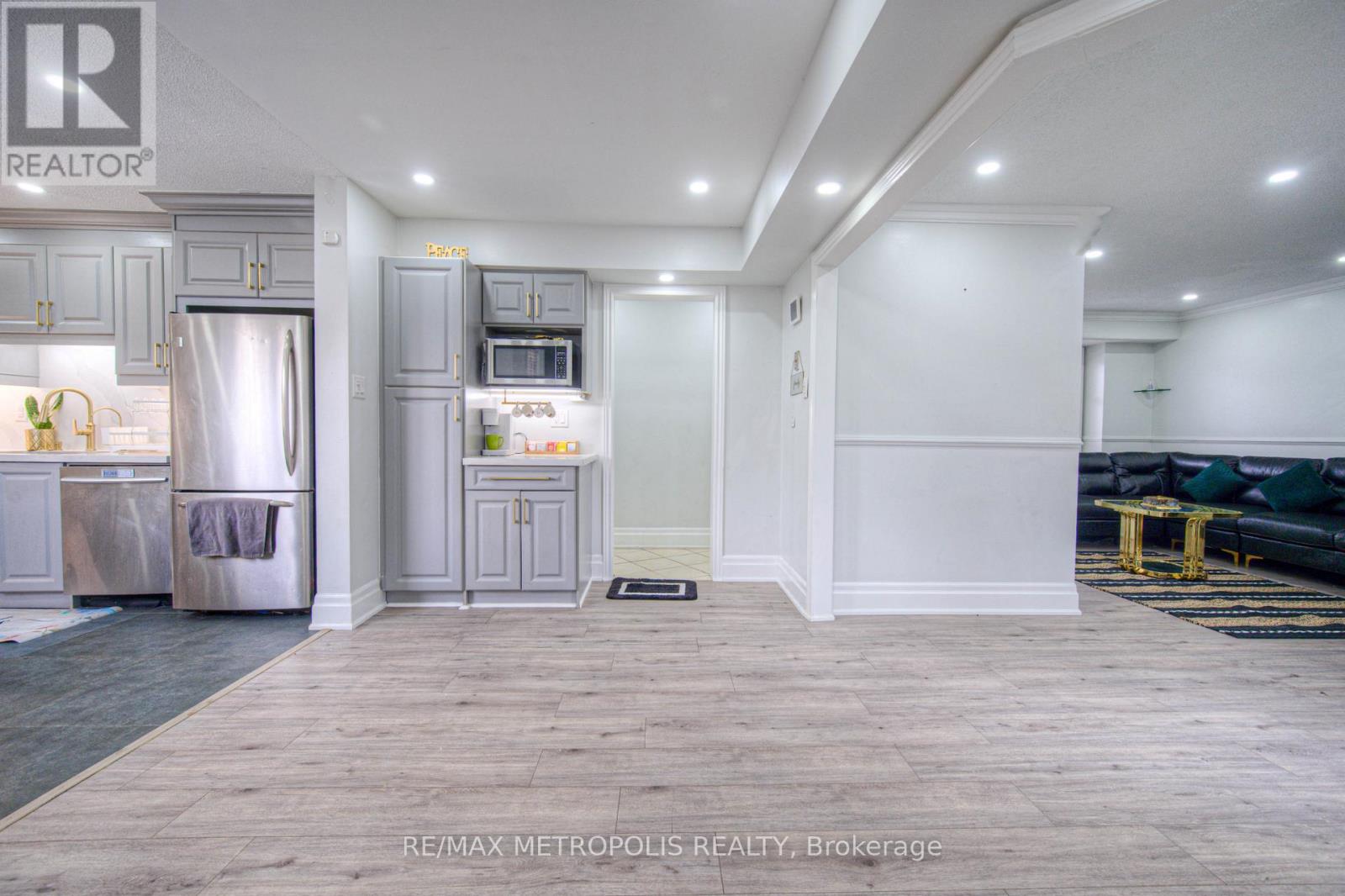 23 Glenvalley Drive, Cambridge, Ontario  N1T 1P3 - Photo 9 - X12121071