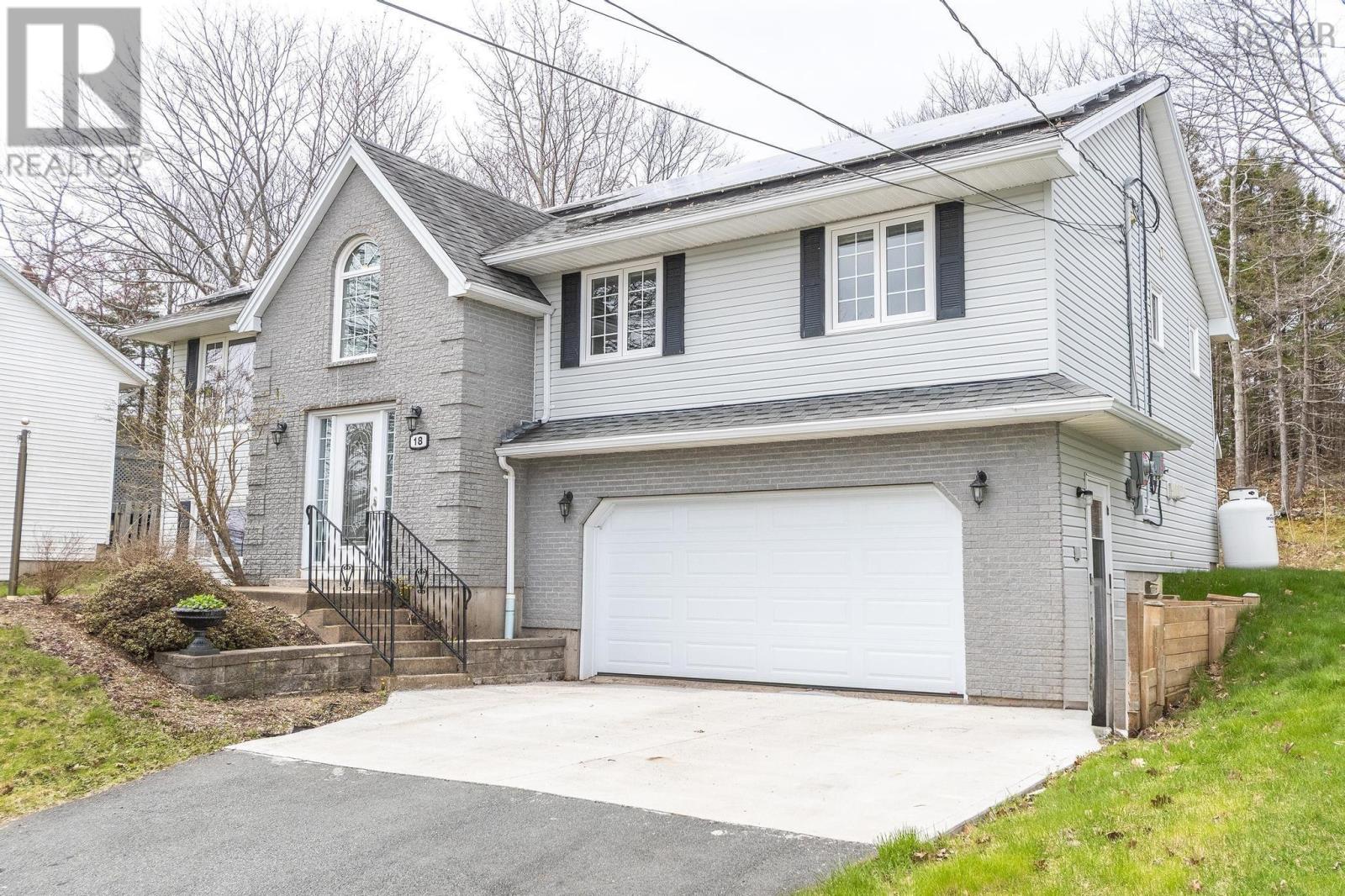 Property at 18 Atwood Terrace image 2