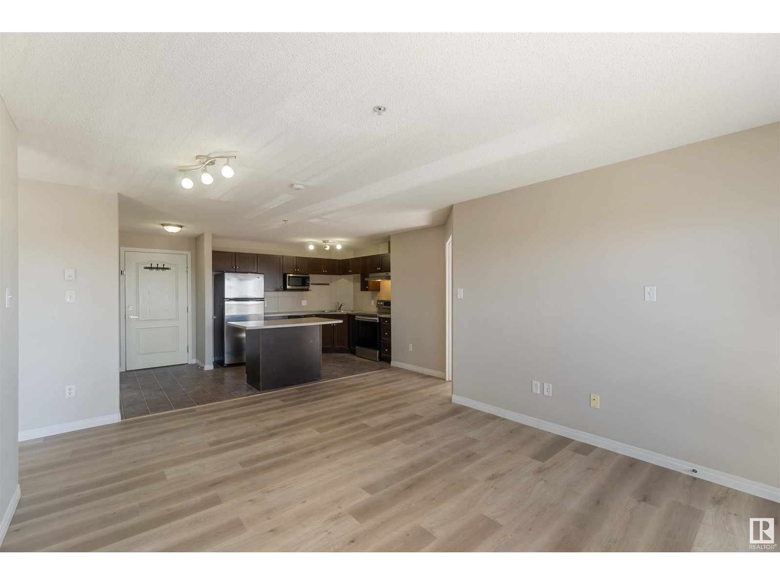 Property at #1311 9363 SIMPSON DR NW image 5