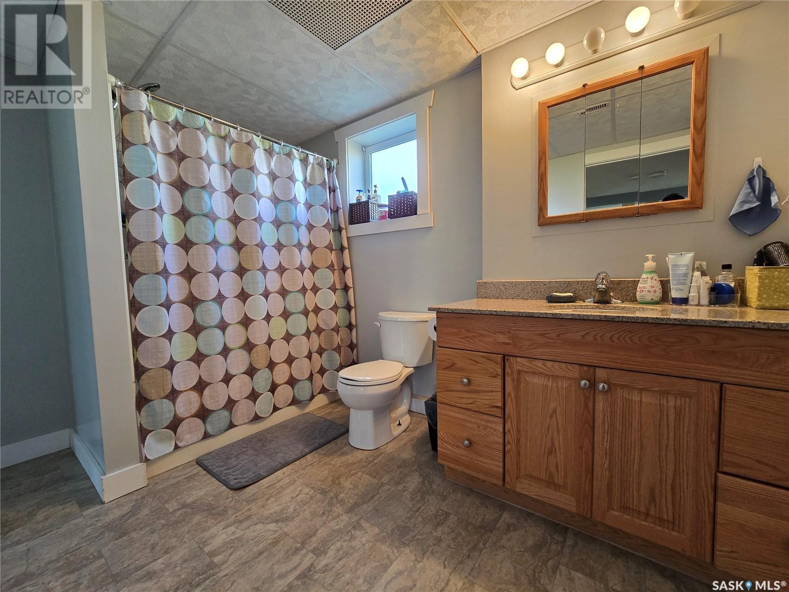 229 3rd Street, North Weyburn, Saskatchewan  S0C 1X0 - Photo 29 - SK004494