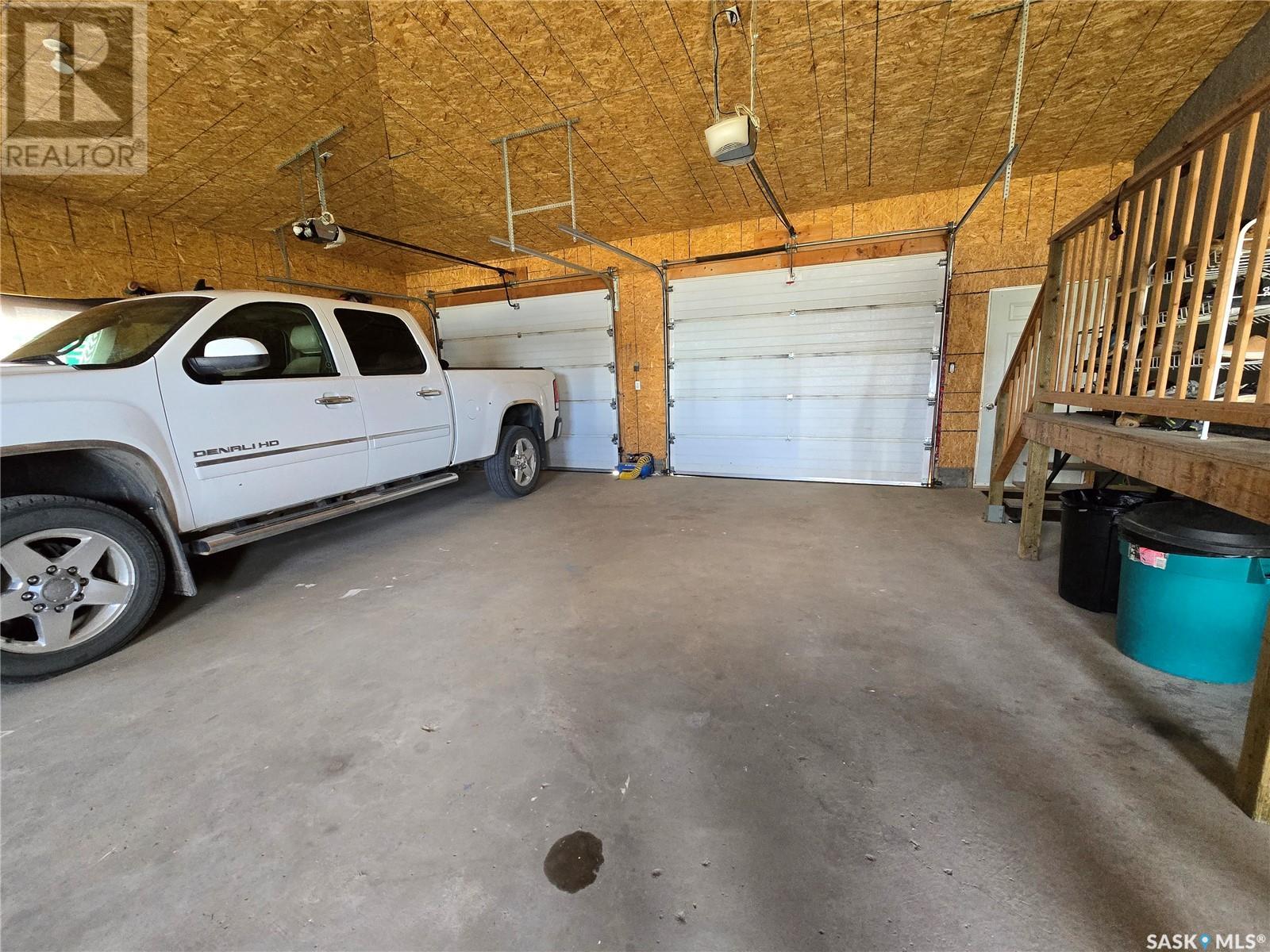 229 3rd Street, North Weyburn, Saskatchewan  S0C 1X0 - Photo 32 - SK004494