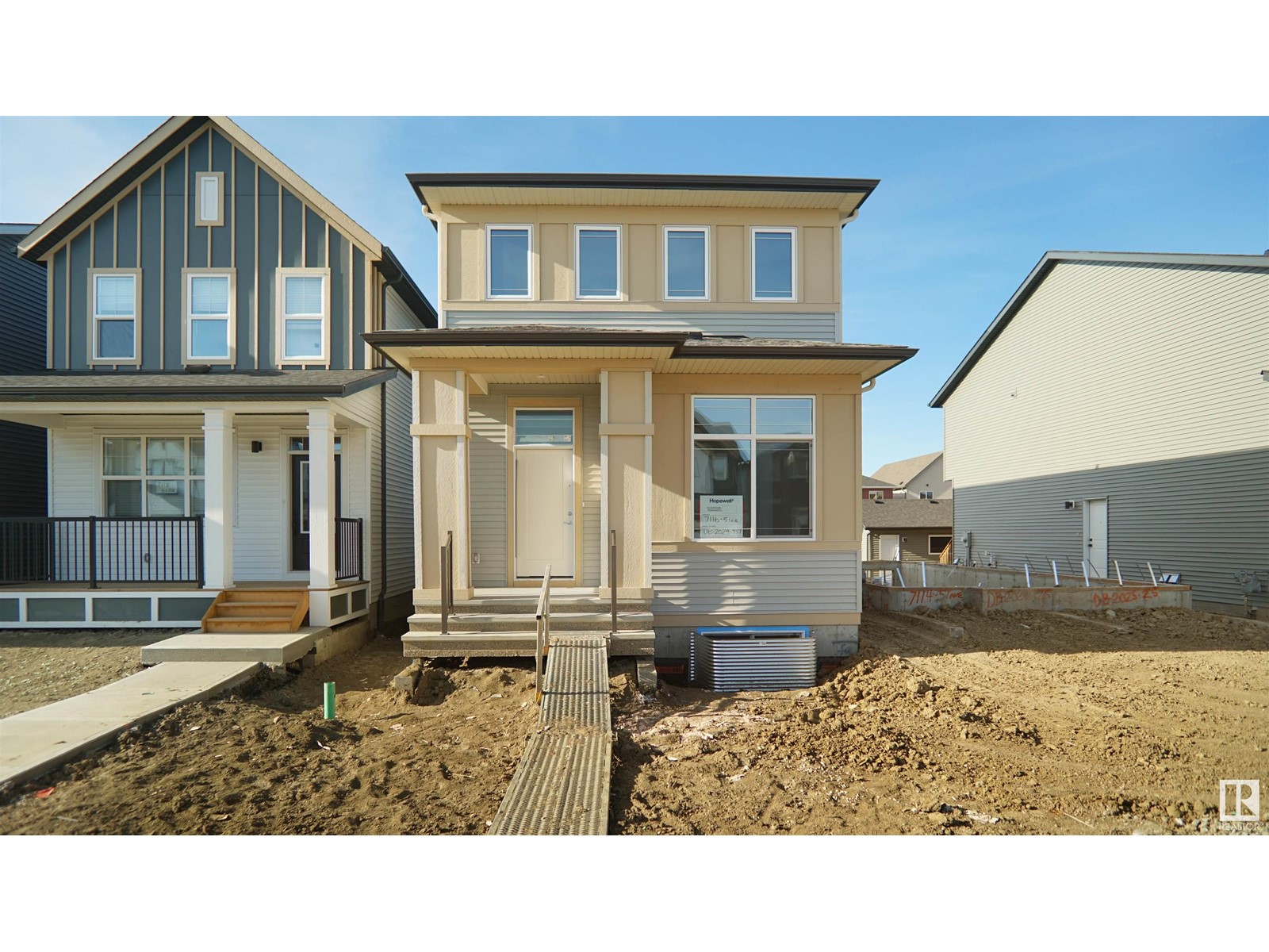 Property at 7116 51 AV image 1