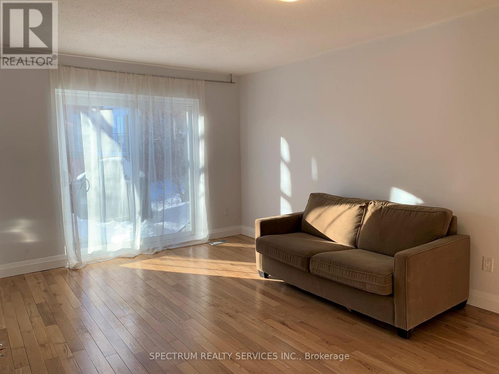 89 - 25 Esterbrooke Avenue, Toronto (Don Valley Village), Ontario  M2J 2C5 - Photo 7 - C12121217