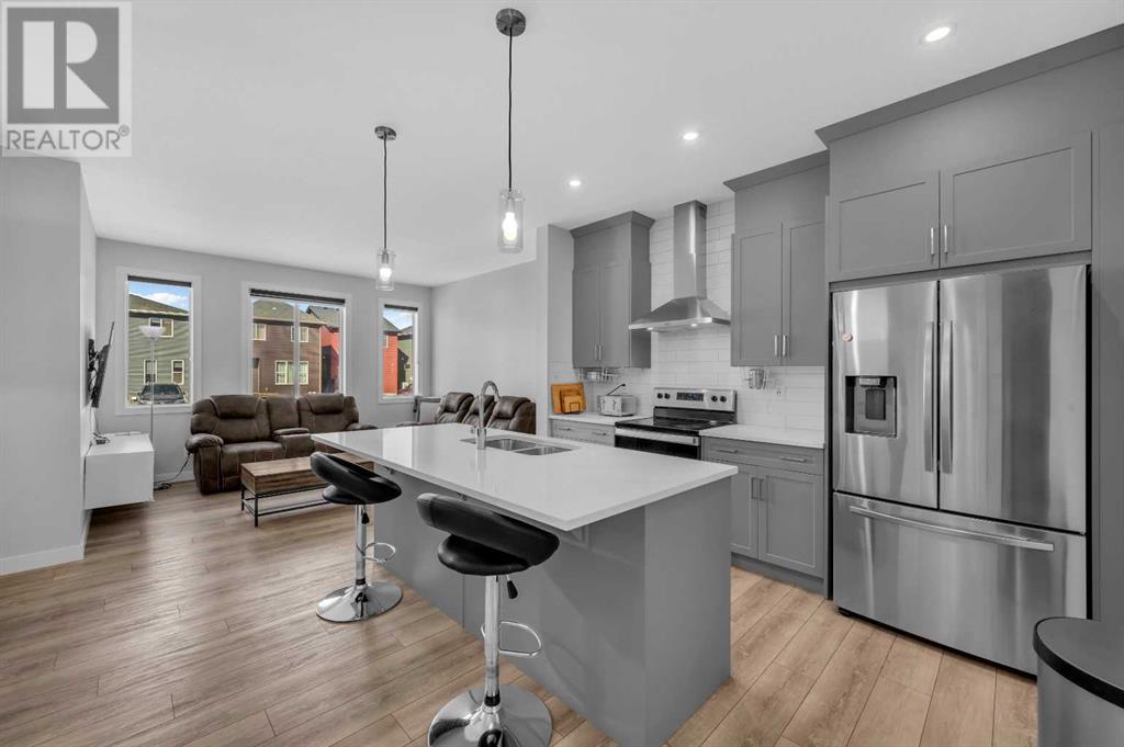 Property at 174 Ambleton Drive NW image 3