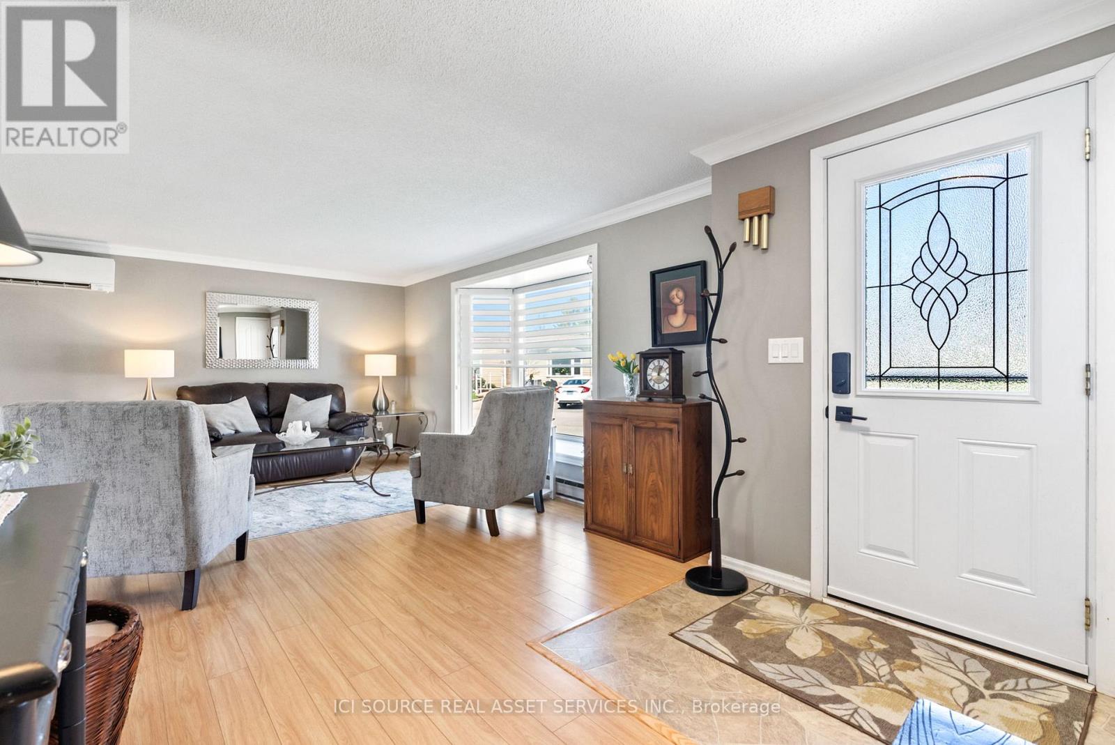 Property at 61 THE COVE ROAD image 5