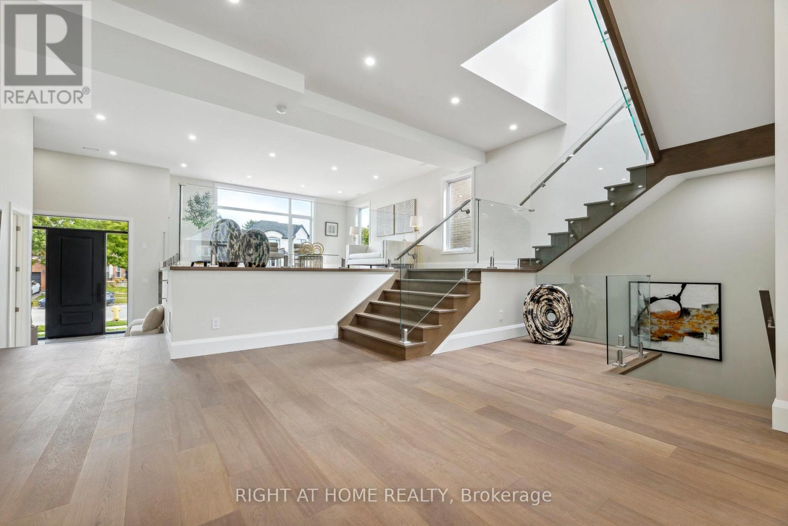 1946 Rosebank Road, Pickering, Ontario  L1V 1P8 - Photo 25 - E12121261