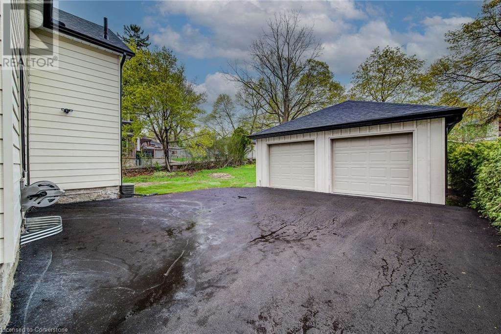 15 Chisholm Street, Cambridge, Ontario  N1R 4E3 - Photo 3 - 40724257