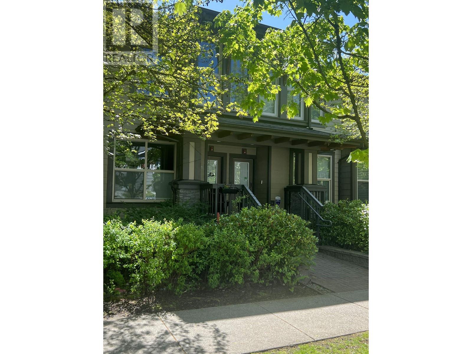319 E 15 Street, North Vancouver, British Columbia  V7L 2R6 - Photo 1 - R2994402
