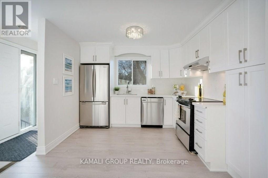 Main - 76 Walter Avenue, Newmarket, Ontario  L3Y 2T3 - Photo 6 - N12121134