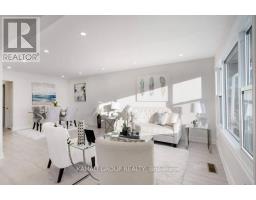 MAIN - 76 WALTER AVENUE, Newmarket, Ontario