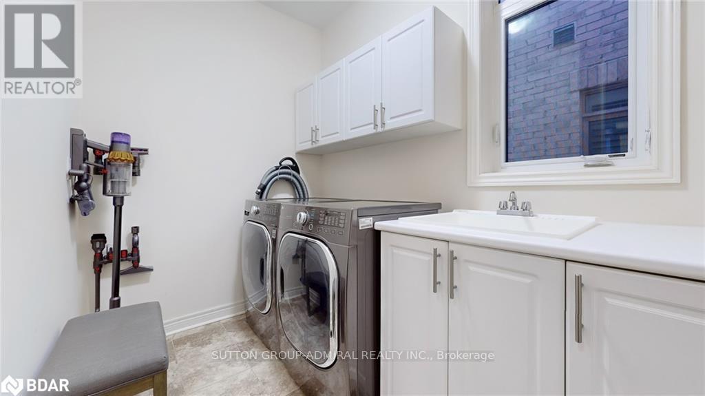 219 Inverness Way, Bradford West Gwillimbury, Ontario  L3Z 0W6 - Photo 17 - N12121158
