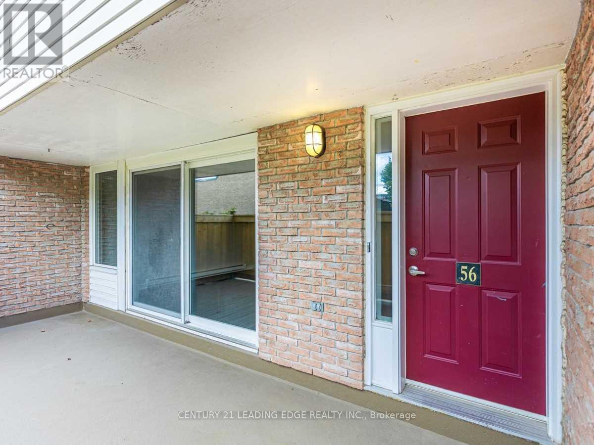 56 SPRINGFAIR AVENUE, aurora (aurora village), Ontario