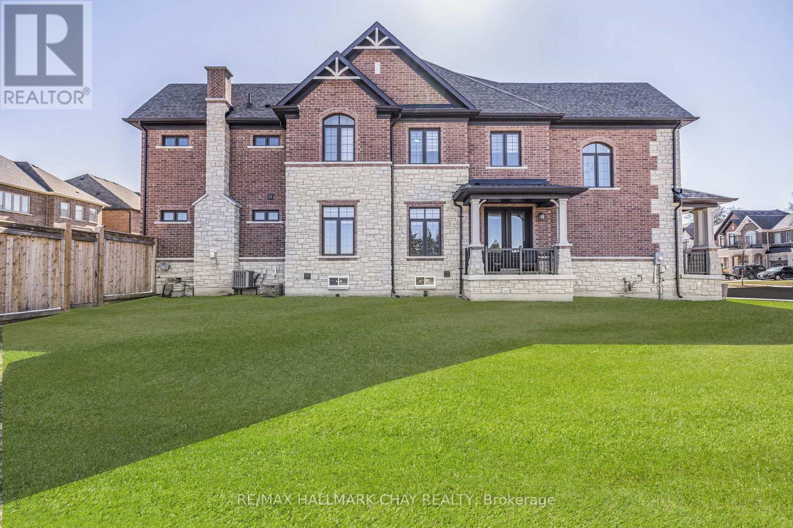 Property at 2 GREAT HERON COURT image 1
