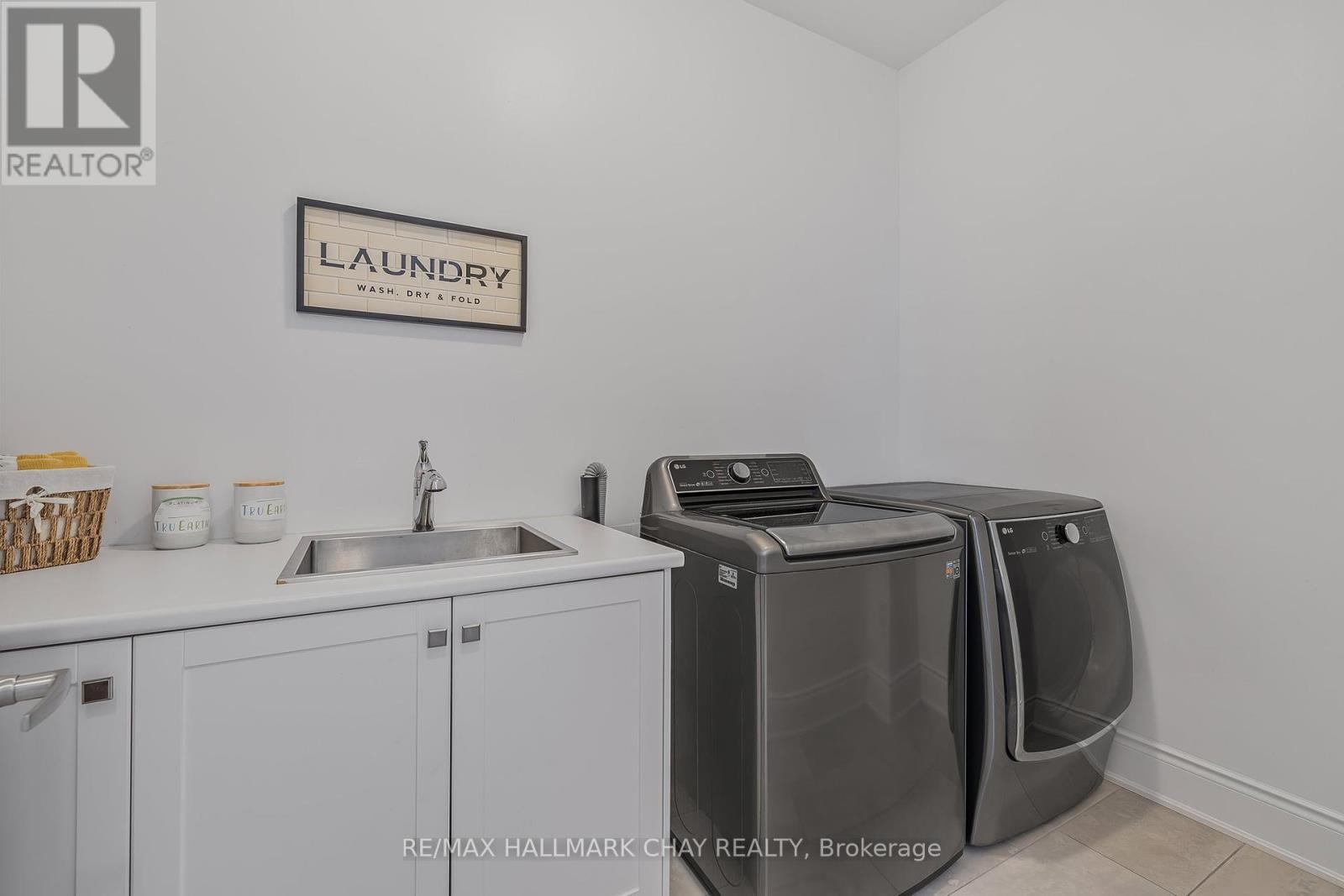 2 Great Heron Court, King, Ontario  L7B 0P4 - Photo 19 - N12121213