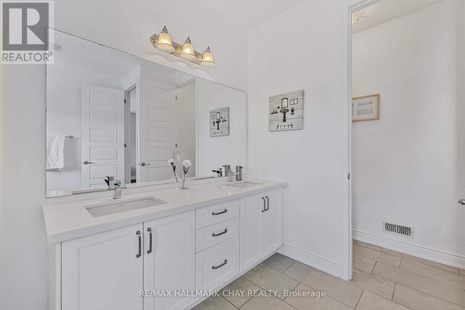 2 Great Heron Court, King, Ontario  L7B 0P4 - Photo 22 - N12121213