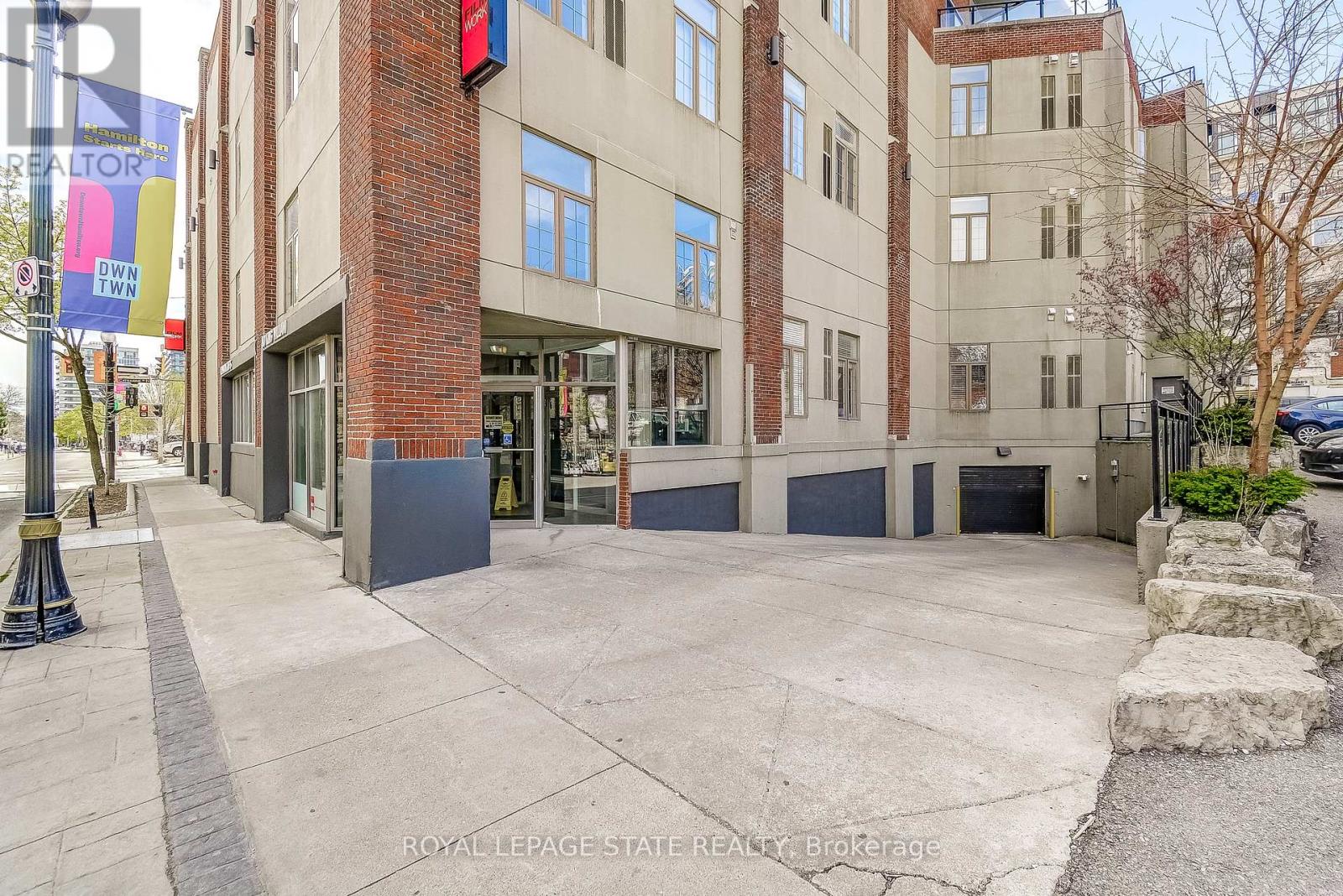 110 - 80 King William Street, Hamilton, Ontario  L8R 0A1 - Photo 3 - X12116880