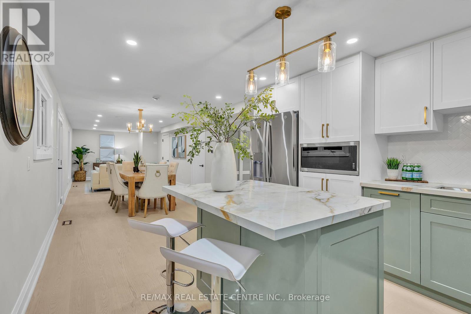 Property at 370 IRONWOOD ROAD image 1