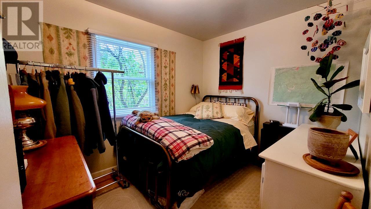 921 Davies Street, Nelson, British Columbia  V1L 3T8 - Photo 43 - 10343723