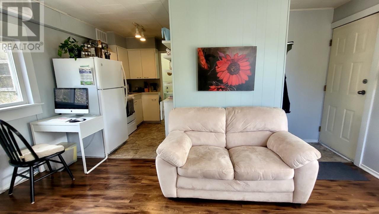 921 Davies Street, Nelson, British Columbia  V1L 3T8 - Photo 55 - 10343723