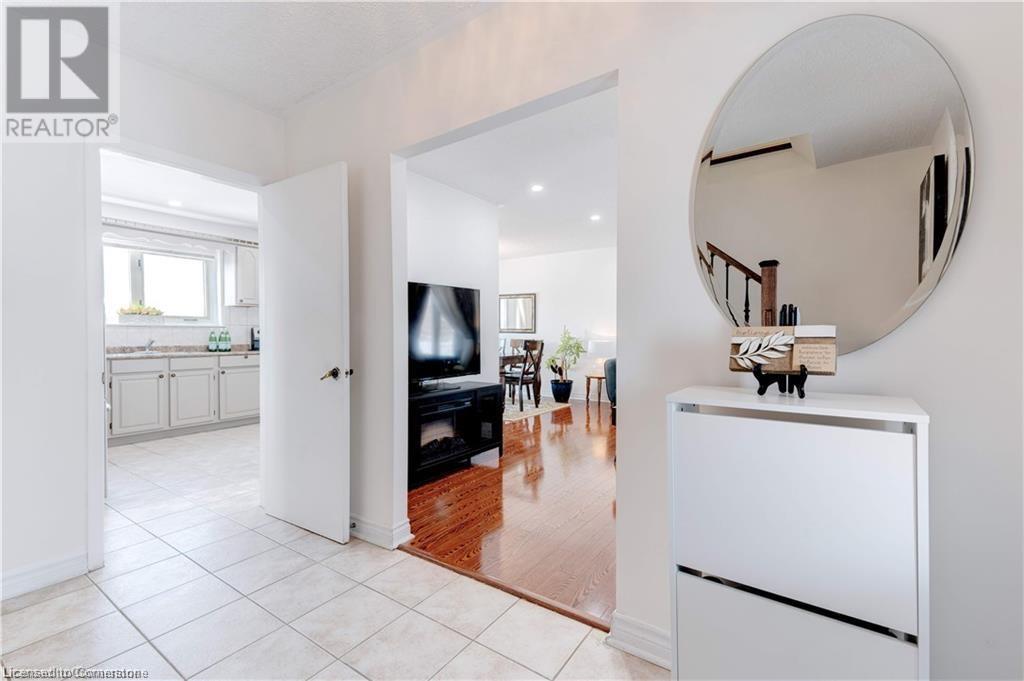 Property at 31 TINTON Crescent image 5