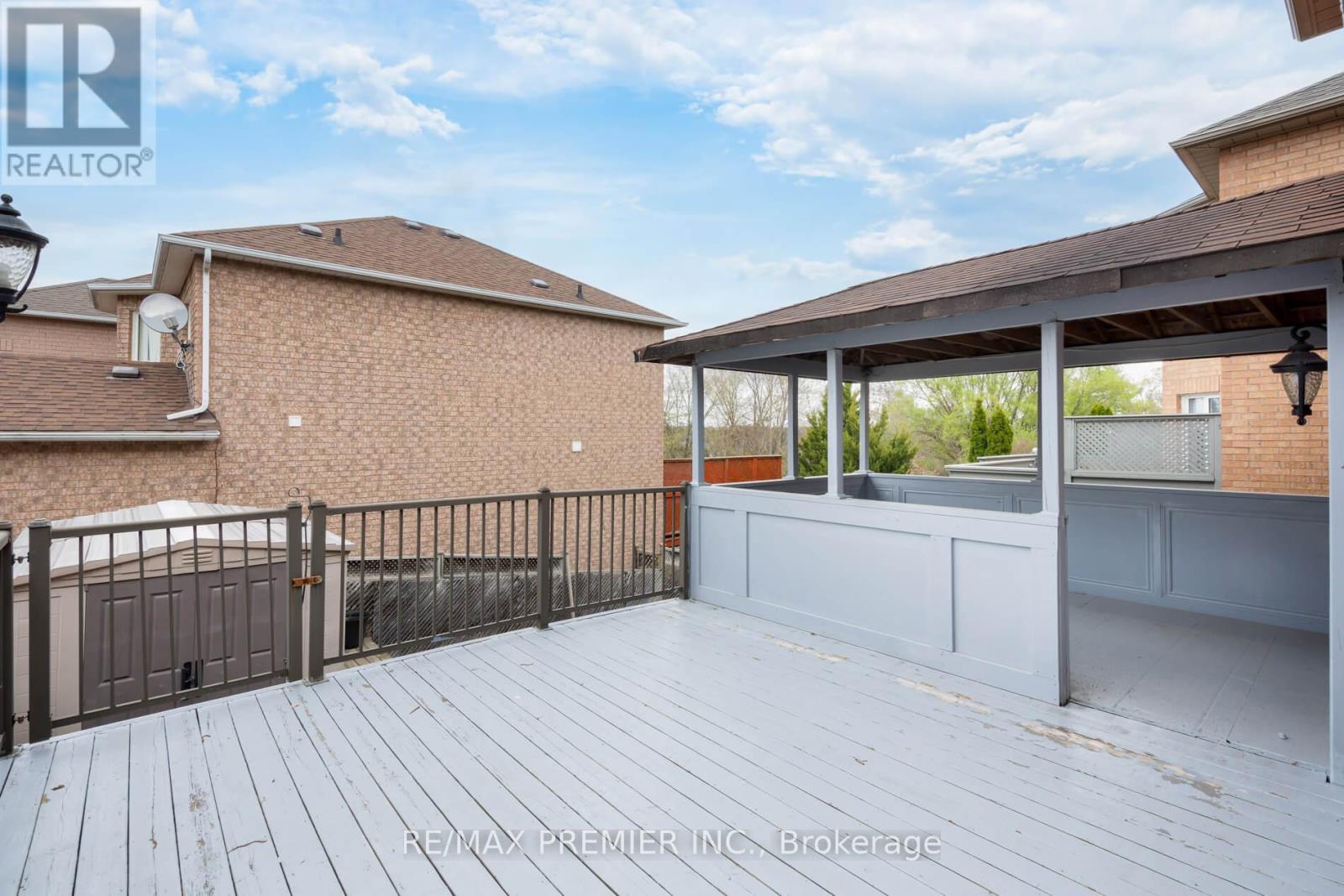 348 Royalpark Way, Vaughan (Elder Mills), Ontario  L4K 1K4 - Photo 39 - N12078511