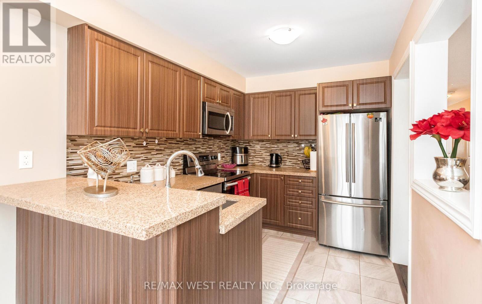3953 Freeman Terrace, Mississauga (Churchill Meadows), Ontario  L5M 6R2 - Photo 17 - W12121191