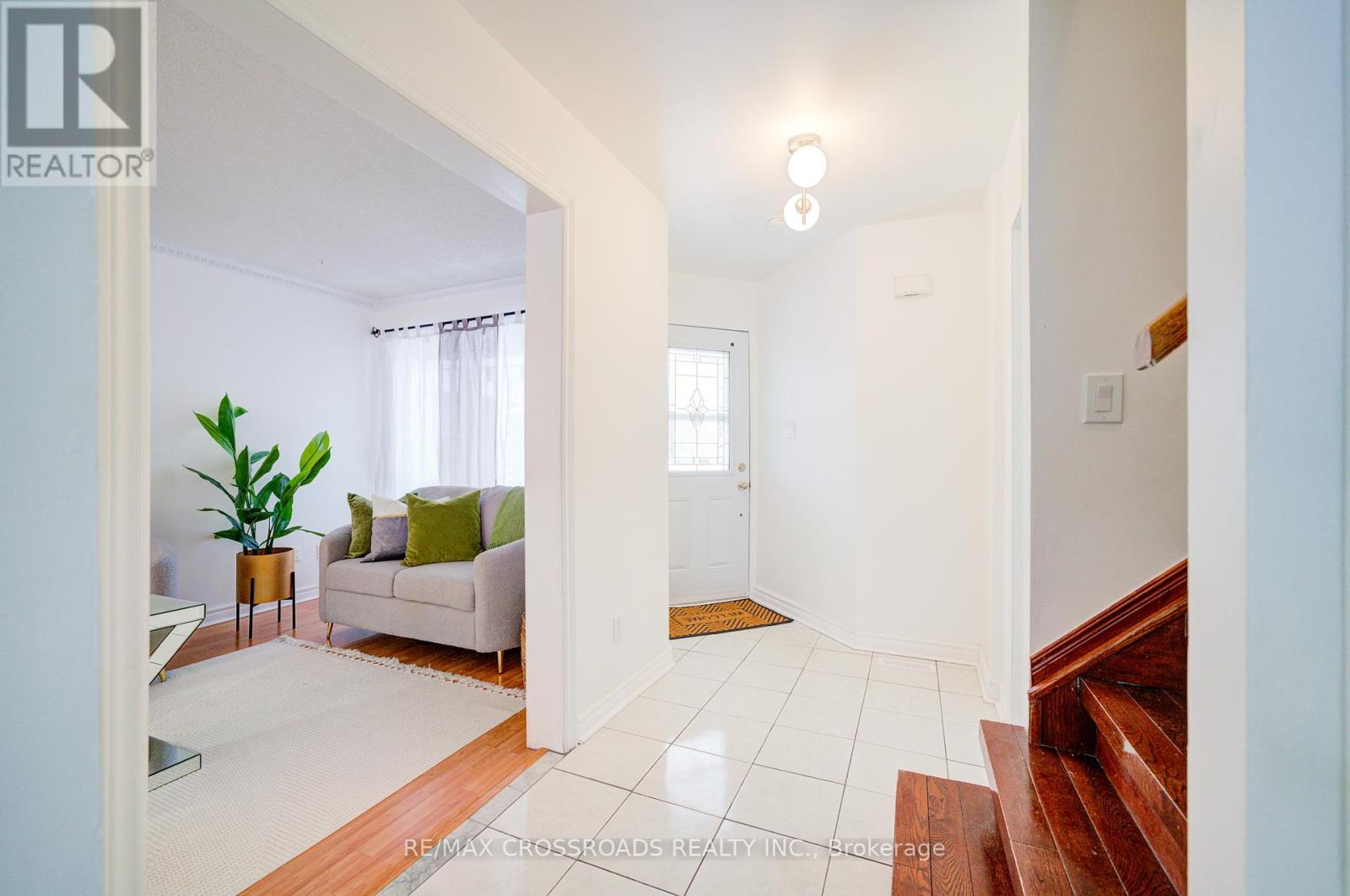 Property at 115 ECCLESTONE DRIVE image 2
