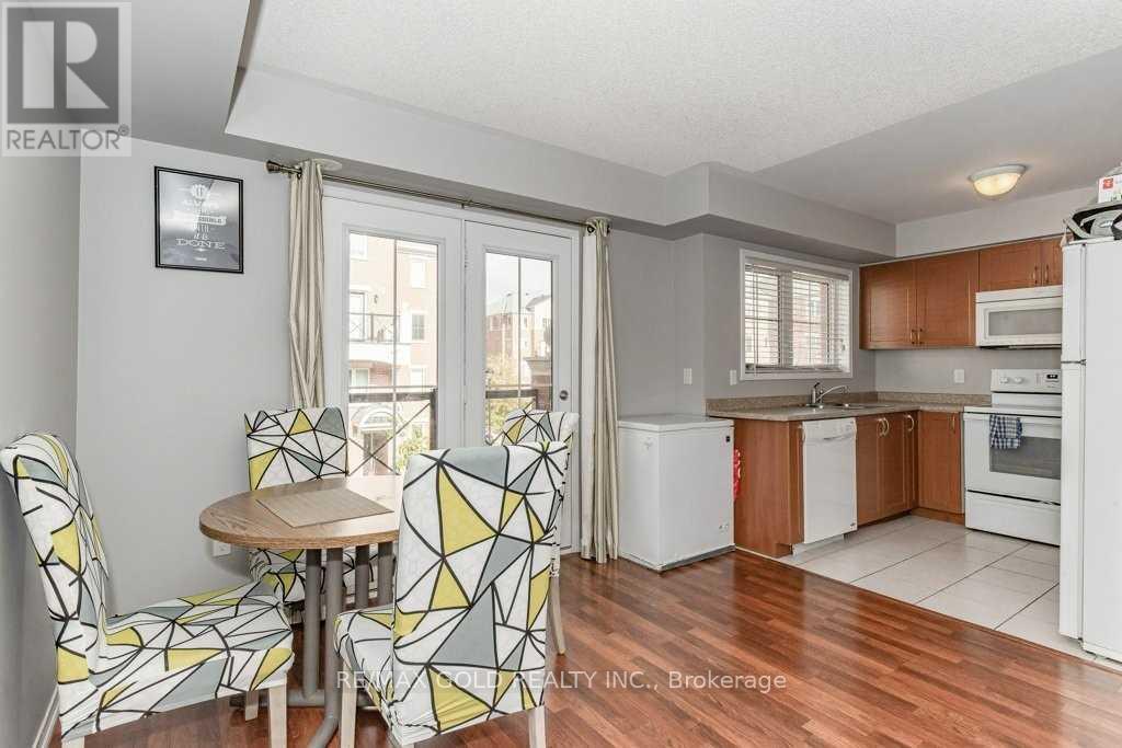 Property at 20 - 2468 POST ROAD image 4