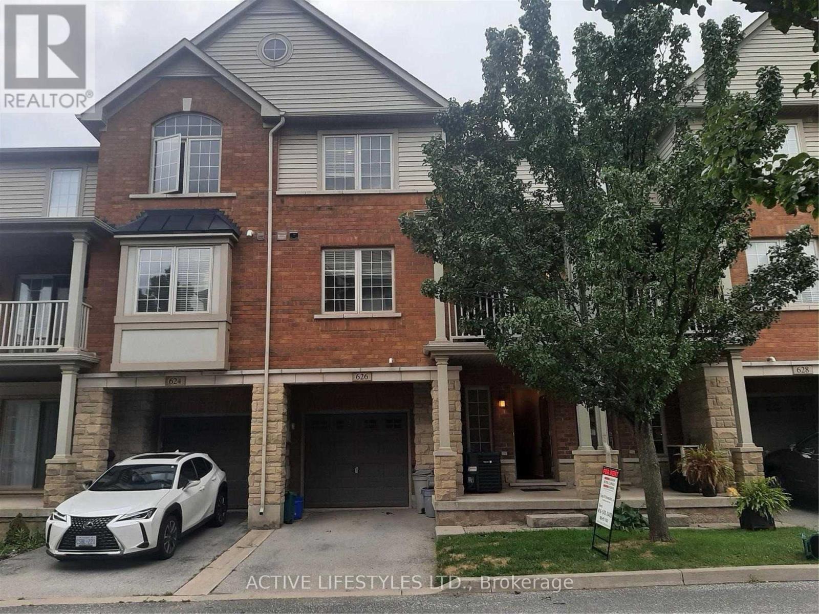 Property at 626 GARIBALDI COMMON image 1