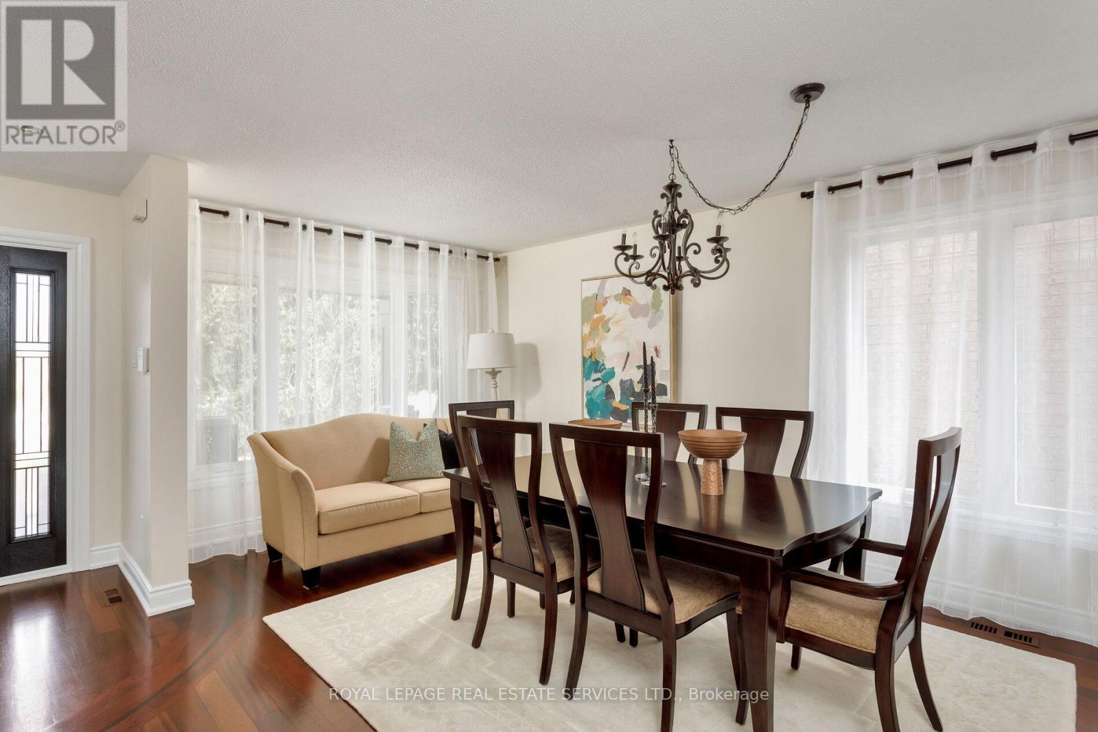 2328 Proudfoot Trail, Oakville (Wt West Oak Trails), Ontario  L6M 3Y2 - Photo 6 - W12121257