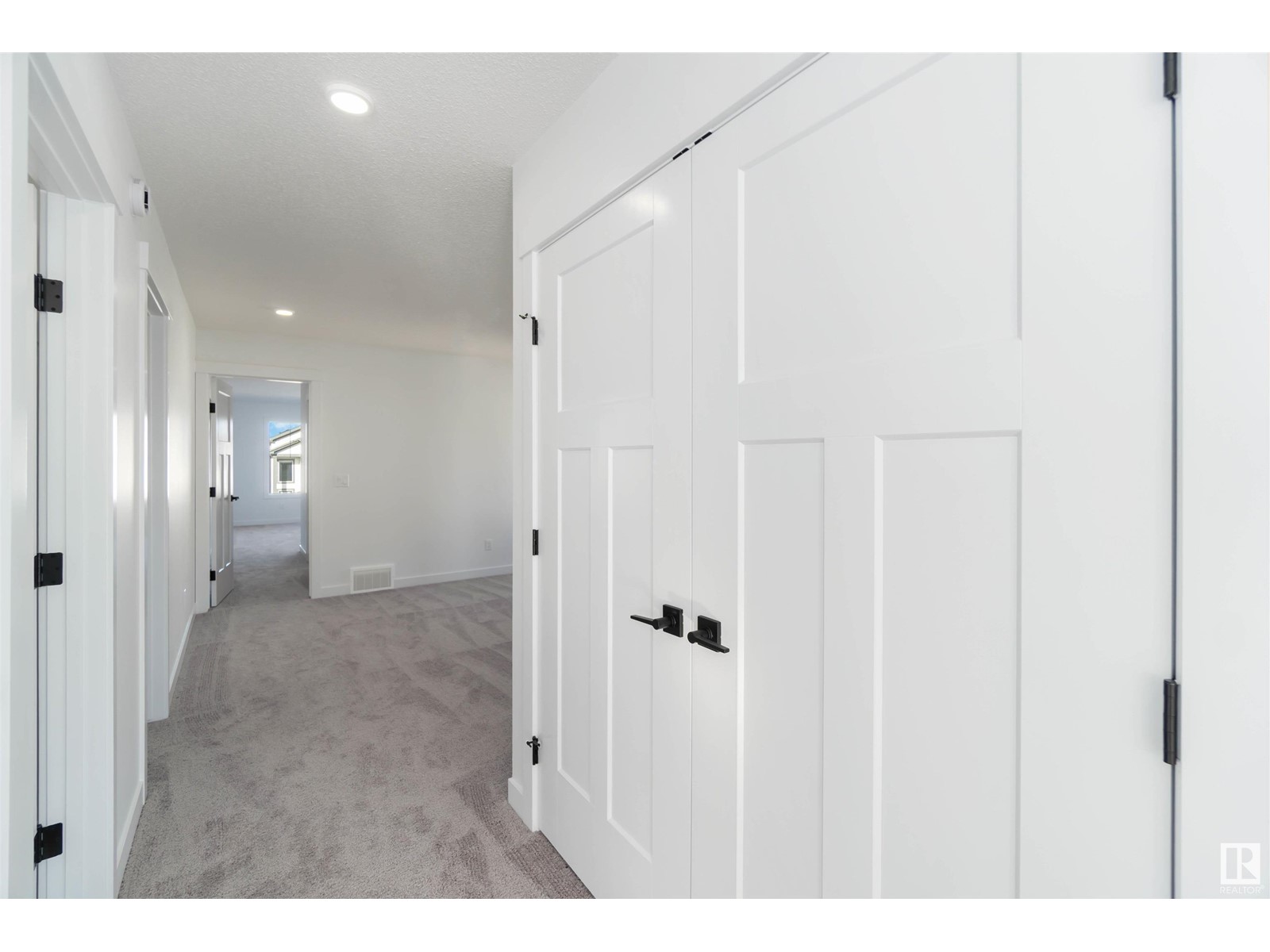 Property at 1651 12 ST NW image 5