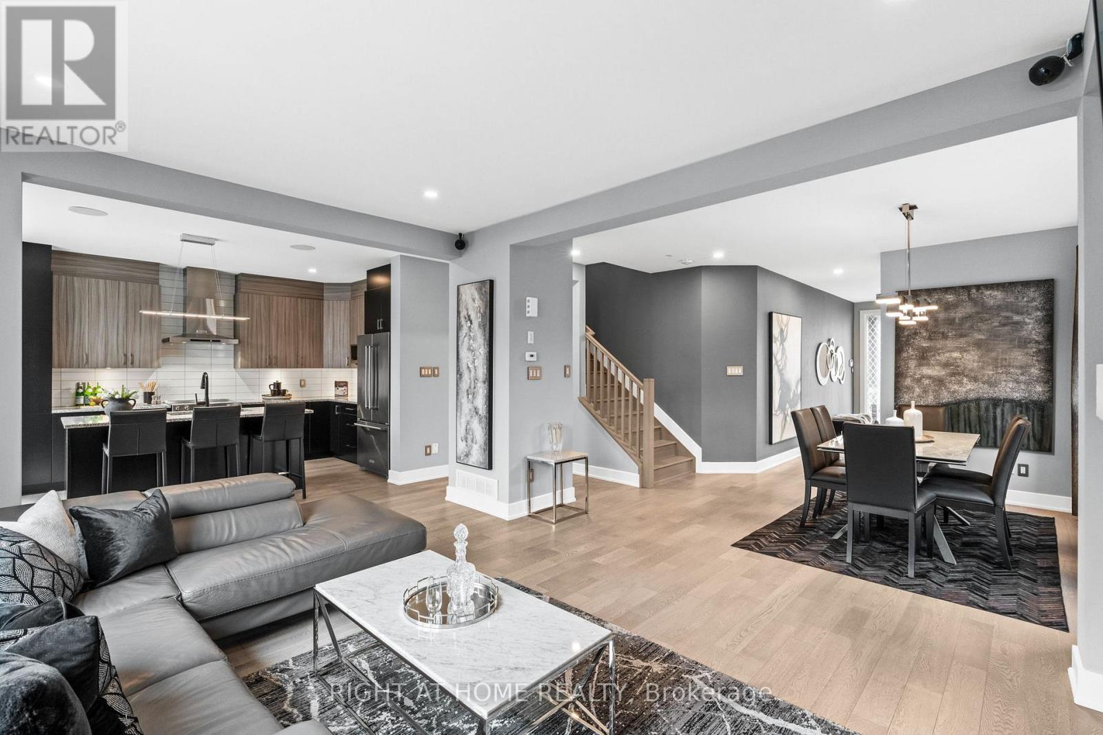 210 Spindrift Circle, Ottawa, Ontario  K4M 1J8 - Photo 11 - X12121294