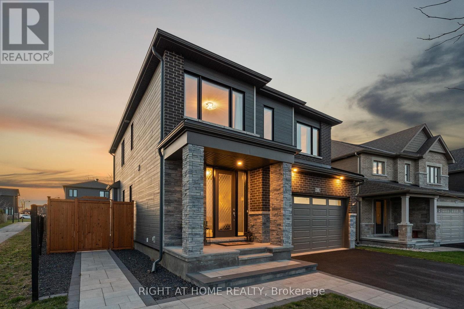 Property at 210 SPINDRIFT CIRCLE image 2