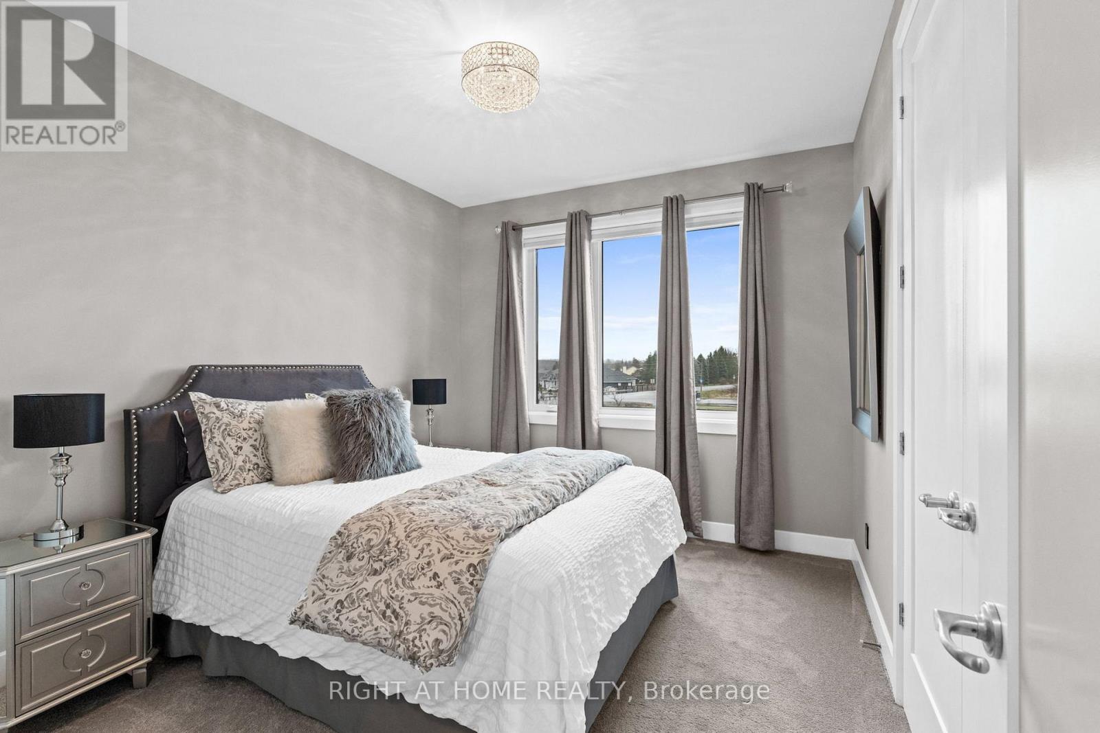 210 Spindrift Circle, Ottawa, Ontario  K4M 1J8 - Photo 30 - X12121294