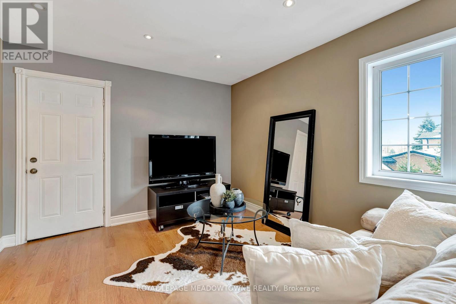 128 Carlisle Road, Hamilton, Ontario  L8B 0Z8 - Photo 21 - X12121145