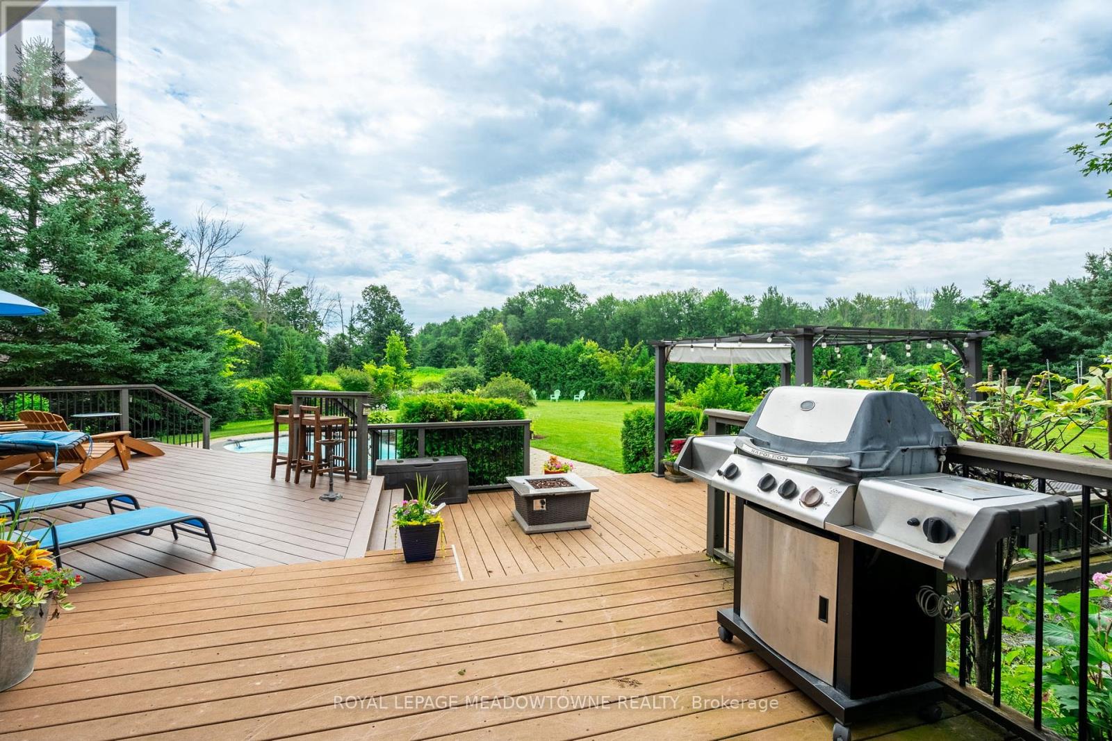 128 Carlisle Road, Hamilton (Carlisle), Ontario  L8B 0Z8 - Photo 30 - X12121145