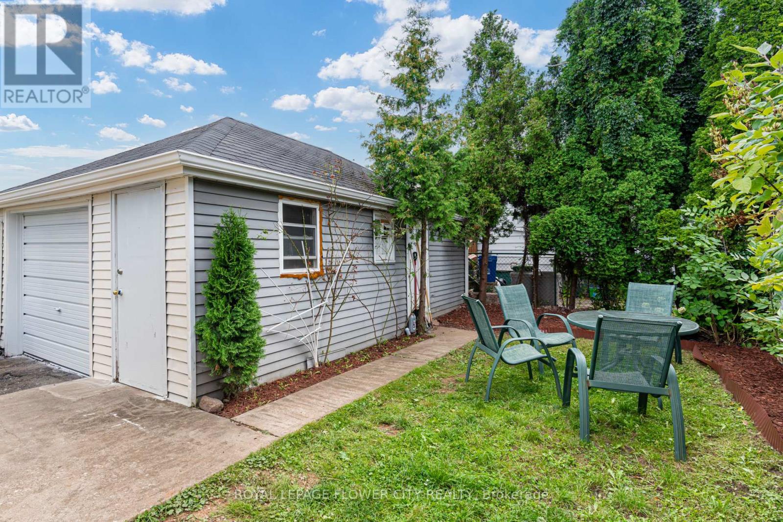 800 Roxborough Avenue, Hamilton, Ontario  L8H 1T2 - Photo 40 - X12121154