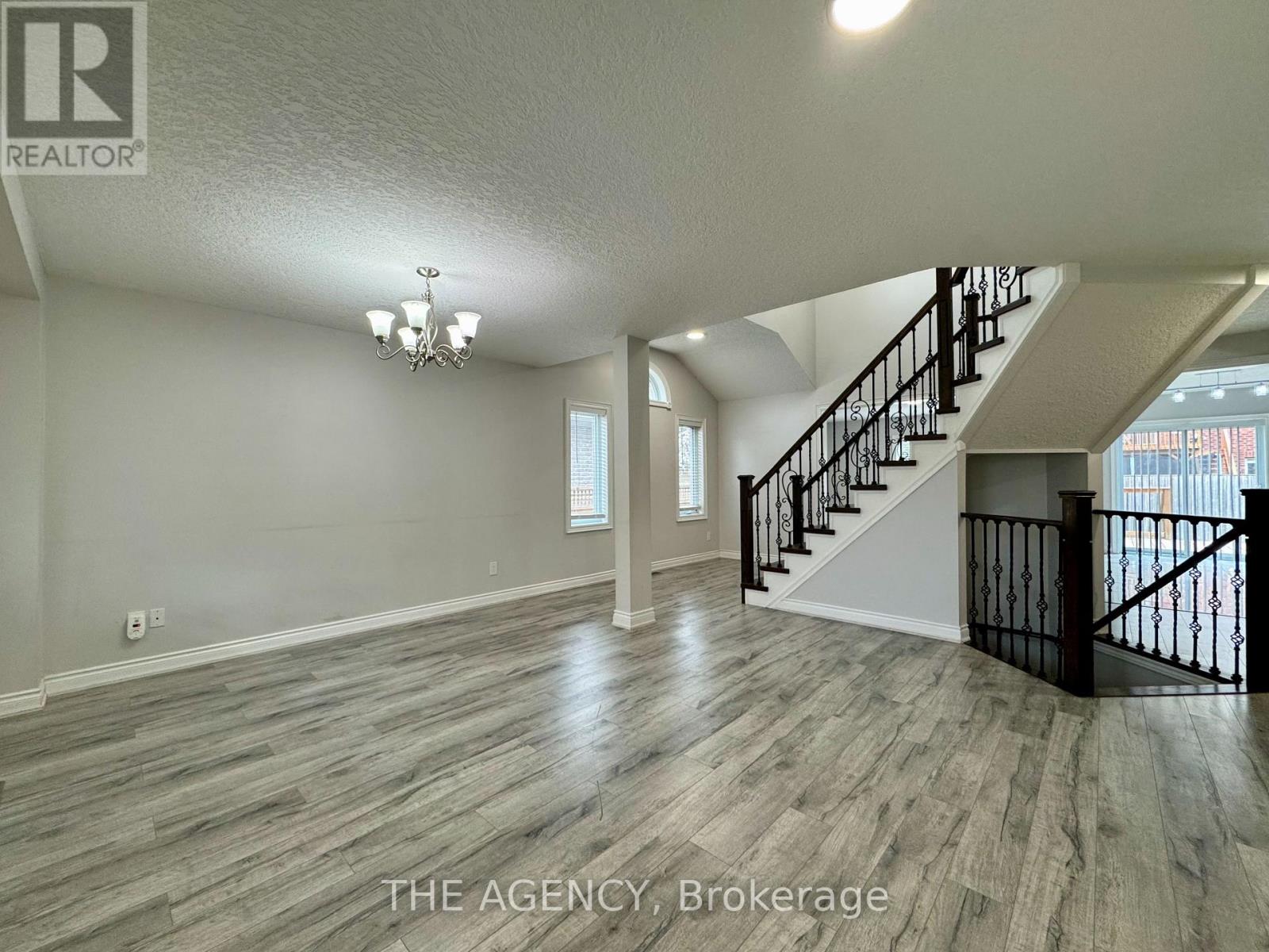 Property at 687 SPITFIRE STREET image 2