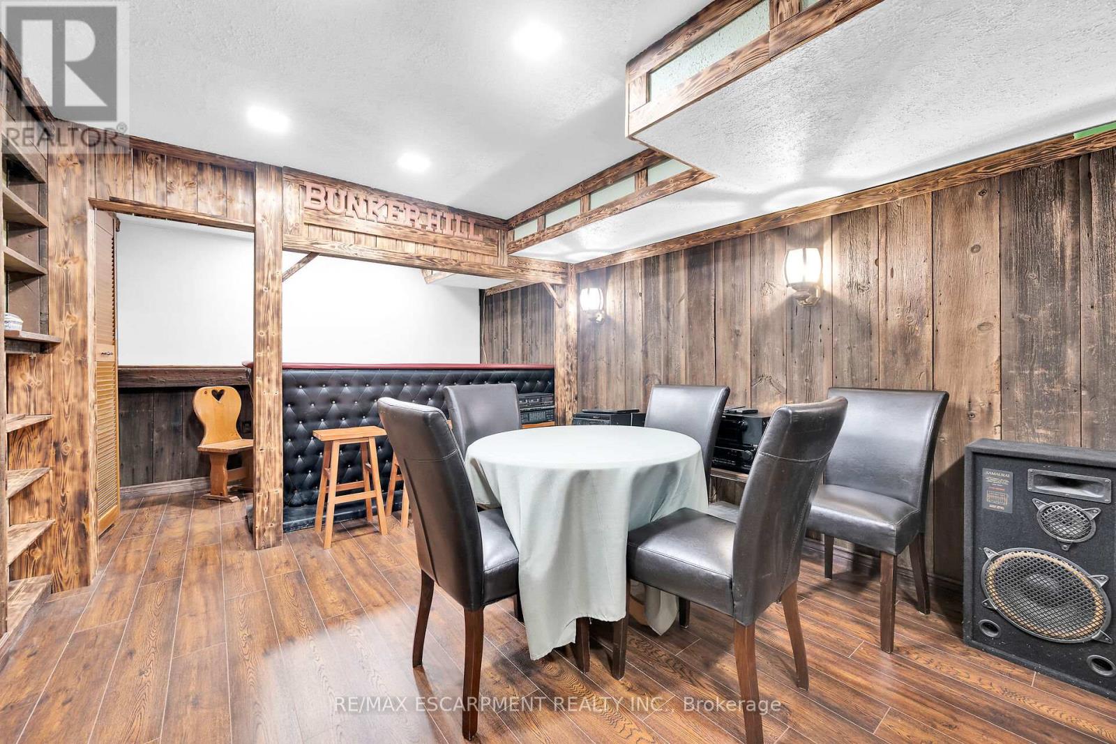 2 Par Place, Hamilton, Ontario  L8K 5V9 - Photo 18 - X12121256